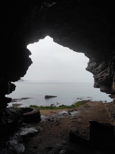 Interior de la cueva de Cucabrera