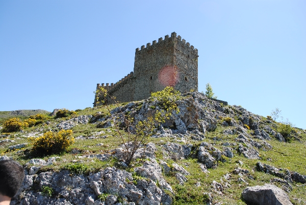 Camino del Castillo de San Vicente de Argüeso