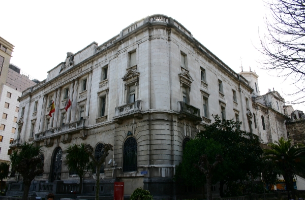 Edificio del Banco de España en Santander, futura sede del Reina Sofia