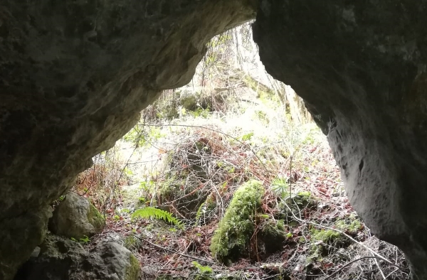 Vestíbulo de la cueva de Las Canalonas