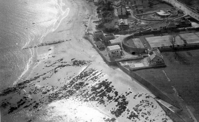 Fotografías aéreas del yacimiento de La Magdalena (ya arrasado por el Real Club de Tenis) en el año 1947. Fuente: Las arenas de La Magdalena.