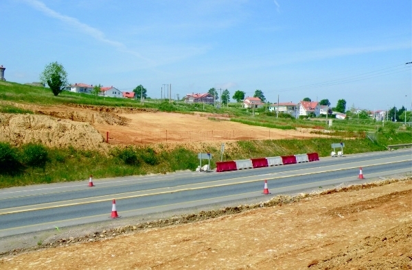Terrazas de Zurita en el momento de la construcción de la Autovia A-8