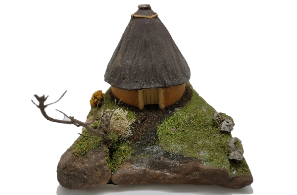 Cabaña cantabra en miniatura